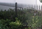 Collinswoodgates-fencing-and-screens-7.jpg; ?>